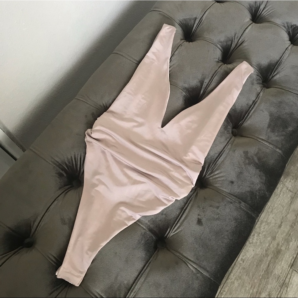 PLUNGING BODYSUIT - TAUPE